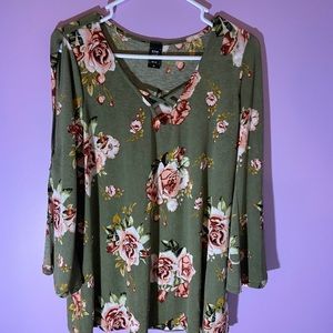 Green long sleeve flower shirt